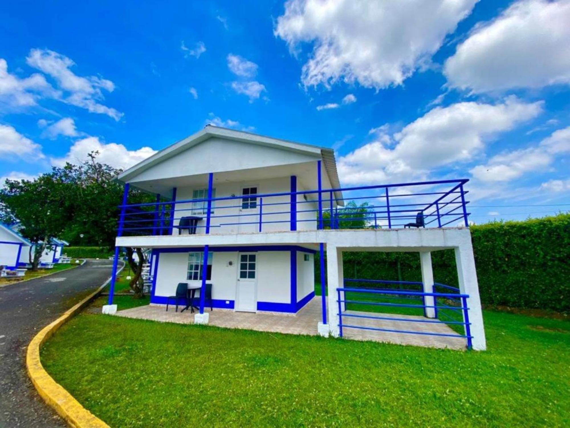Hotel Villa Monaco Комбия Экстерьер фото
