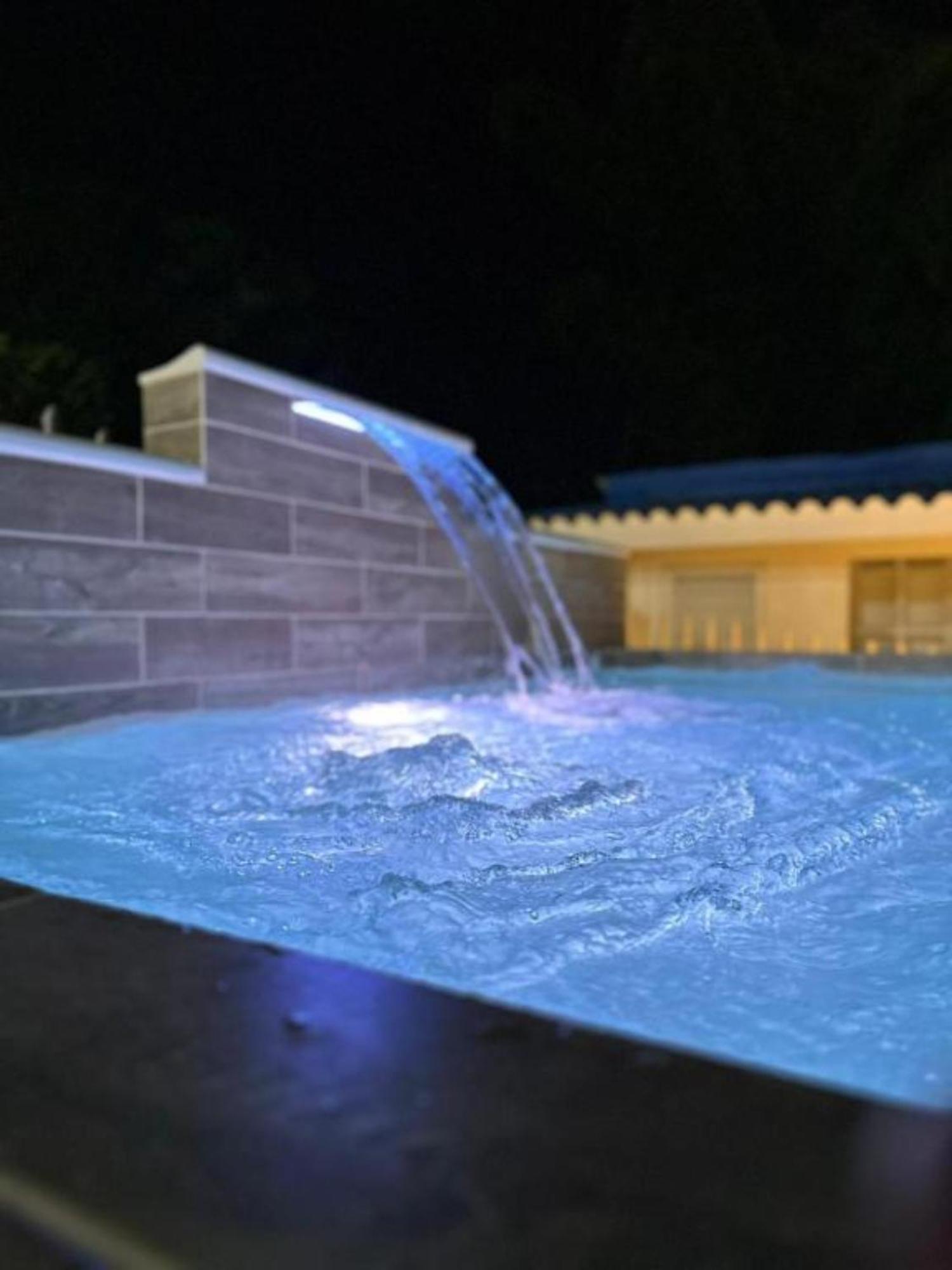 Hotel Villa Monaco Комбия Экстерьер фото